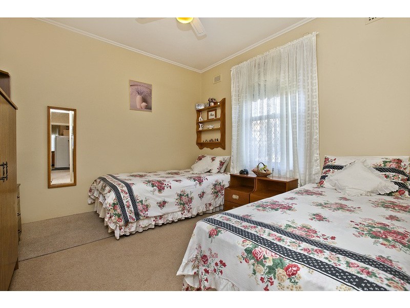 17 Deakin Street, Blair Athol SA 5084