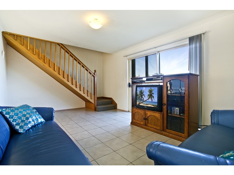 9 Falie Drive, North Haven SA 5018