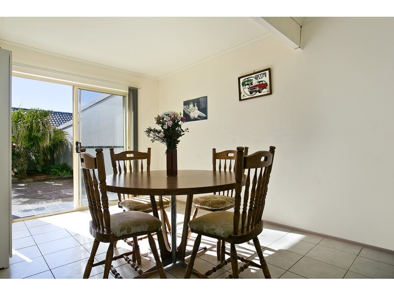 9 Falie Drive, North Haven SA 5018