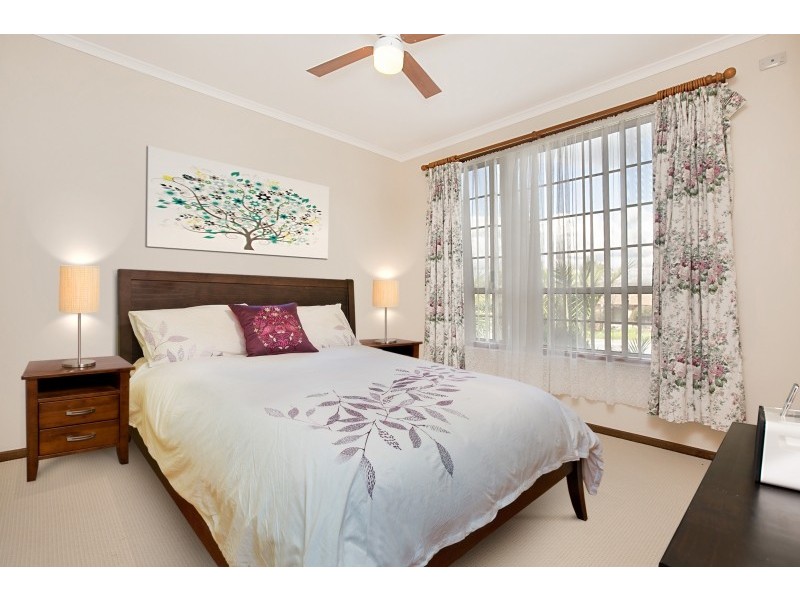 26 Frontignac Court, Wynn Vale SA 5127