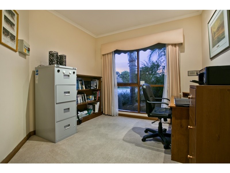 6 Tahiti Place, West Lakes SA 5021