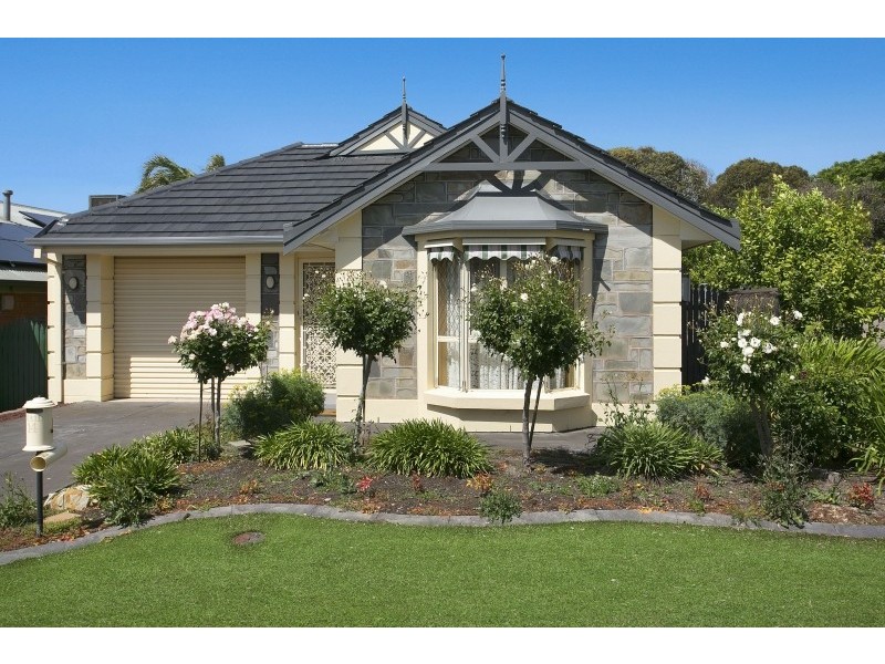 14 Gilchrist Close, Greenwith SA 5125