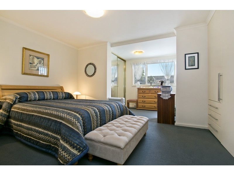 17/74 Military Road, Tennyson SA 5022