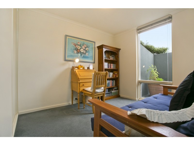 17/74 Military Road, Tennyson SA 5022