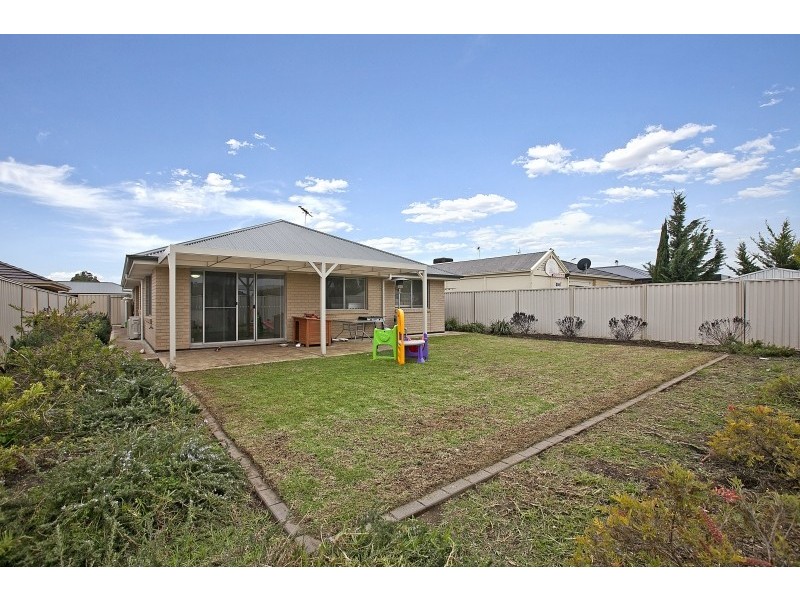 12 Cockle Avenue, Aldinga Beach SA 5173