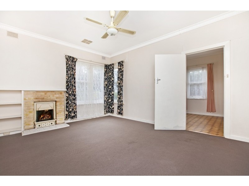 Units 1 and 2, 12 Avenue Road, Cumberland Park SA 5041