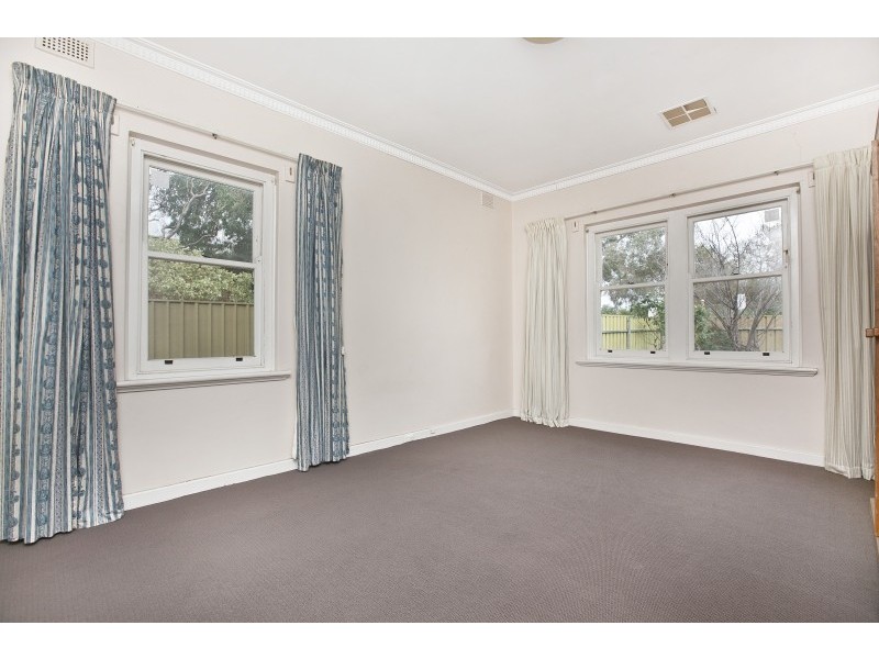 Units 1 and 2, 12 Avenue Road, Cumberland Park SA 5041