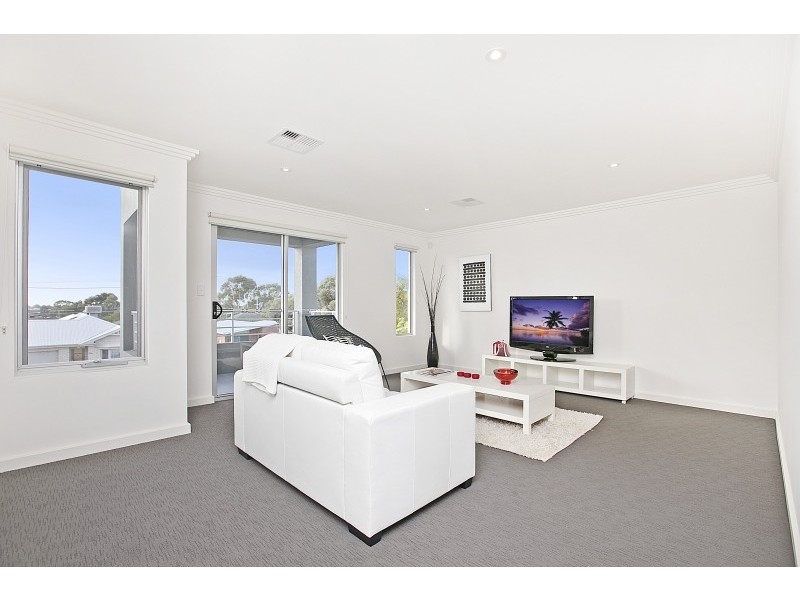 18a Darling Street, Sturt SA 5047