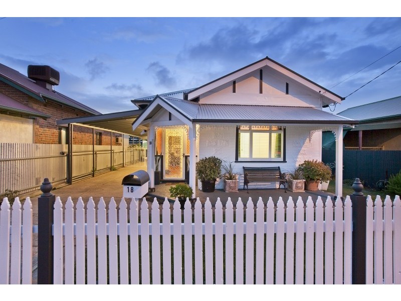 18 Cedar Avenue, Royal Park SA 5014