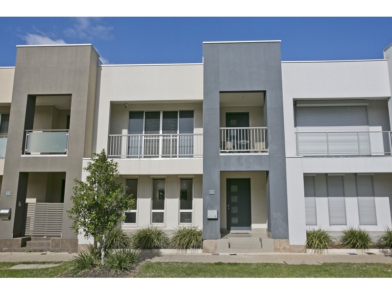 17 Augustine Street, Mawson Lakes SA 5095