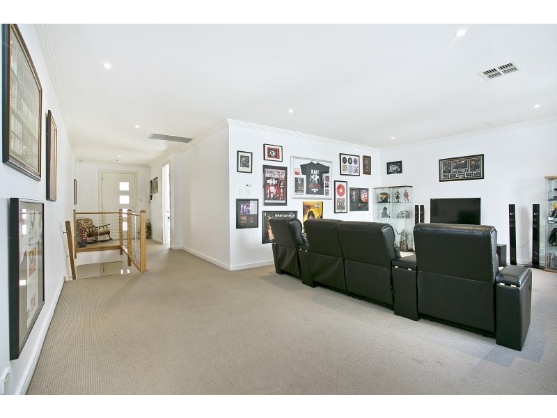 17 Augustine Street, Mawson Lakes SA 5095