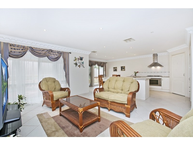 27 Alan Avenue, Campbelltown SA 5074