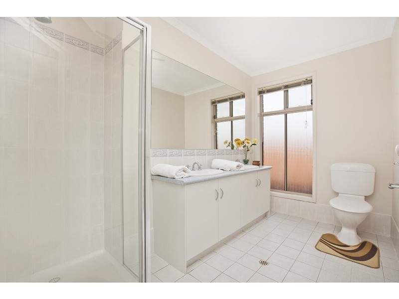 27 Alan Avenue, Campbelltown SA 5074