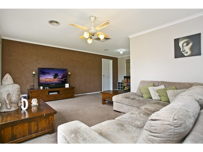 10 Forel Court, Andrews Farm SA 5114