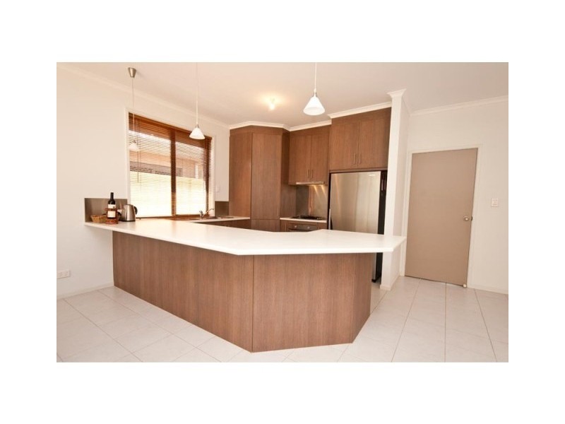 2A Florey Street, Seaton SA 5023