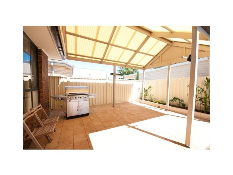 2A Florey Street, Seaton SA 5023