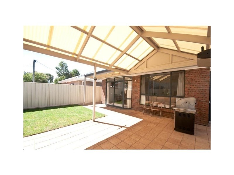 2A Florey Street, Seaton SA 5023