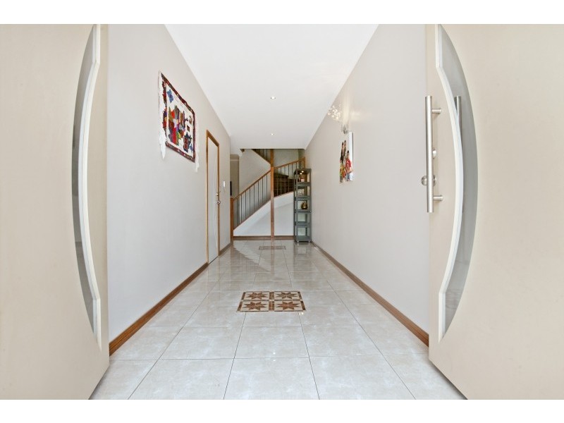 43 MacMillan Avenue, Mawson Lakes SA 5095