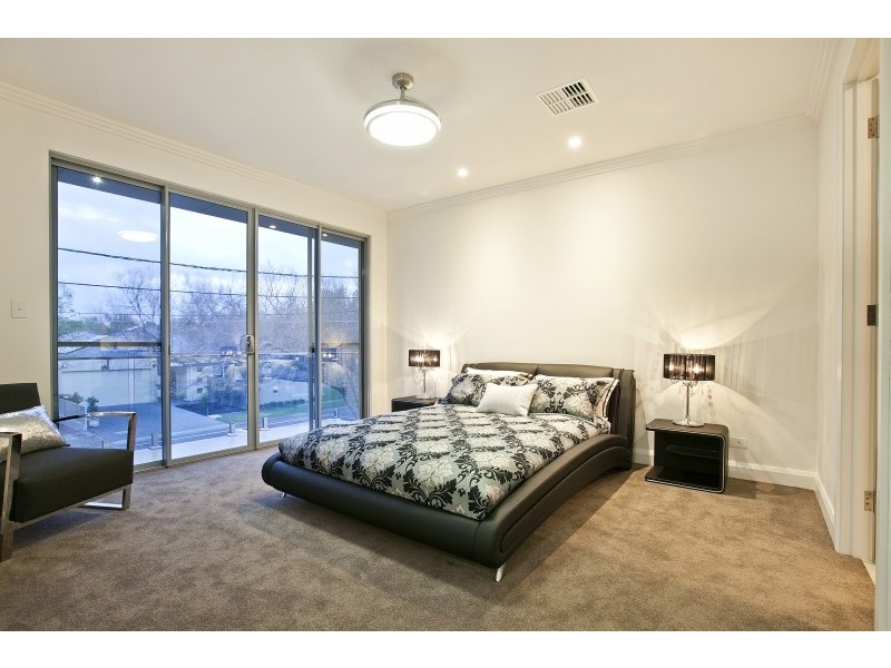 3 Rodgers Avenue, Henley Beach South SA 5022