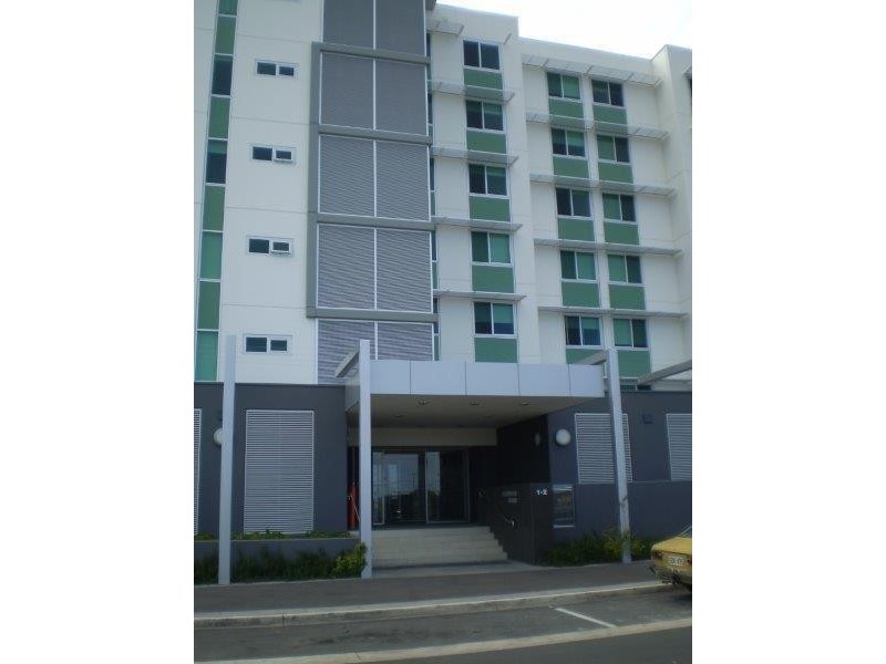 502/1-2 Tarni Court, New Port SA 5015