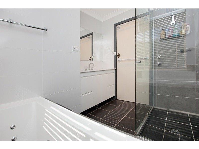 9 Marinna Court, West Lakes SA 5021