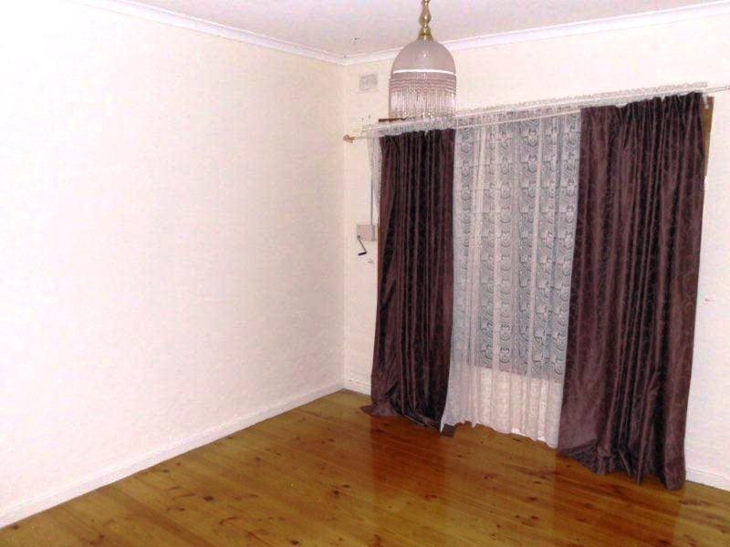 12 Gunya Cres, Ingle Farm SA 5098