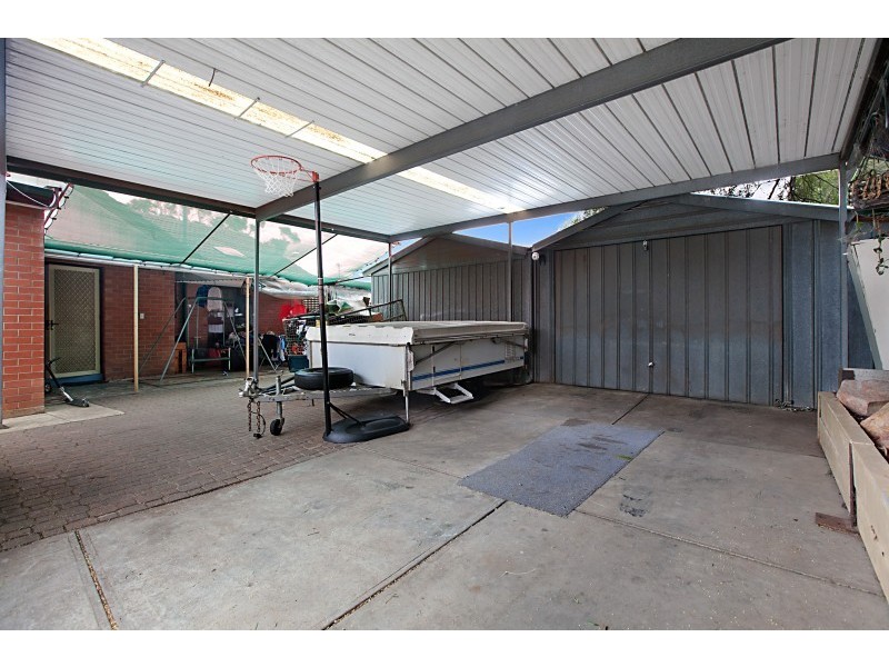 12 Gunya Cres, Ingle Farm SA 5098