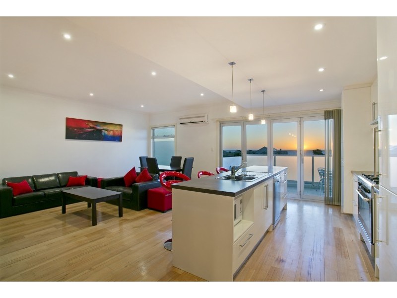 1/5 Clegowie Street, West Beach SA 5024
