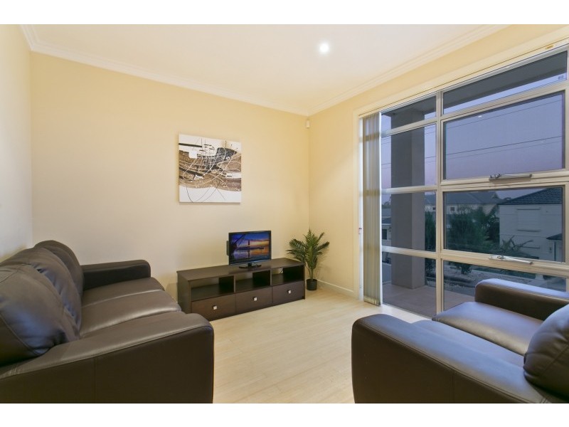 3/5 Clegowie Street, West Beach SA 5024