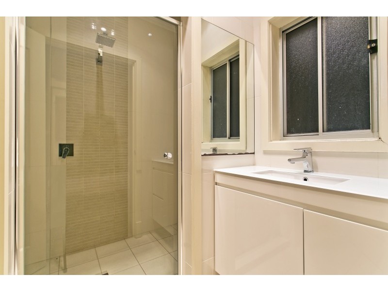 3/5 Clegowie Street, West Beach SA 5024