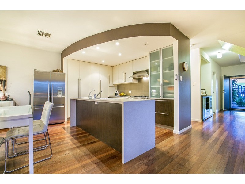 38 Burlington Road, Hallett Cove SA 5158