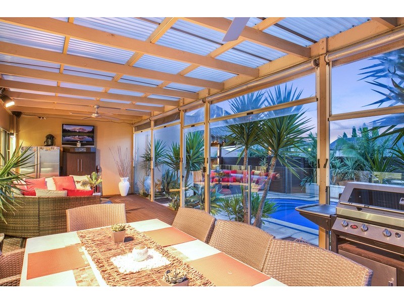 38 Burlington Road, Hallett Cove SA 5158