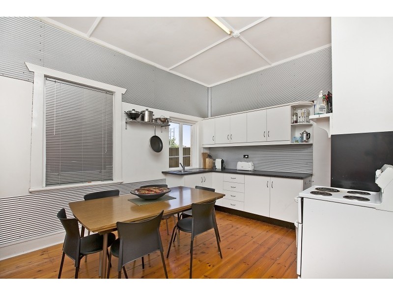 17 Kauri Parade, Seacliff SA 5049