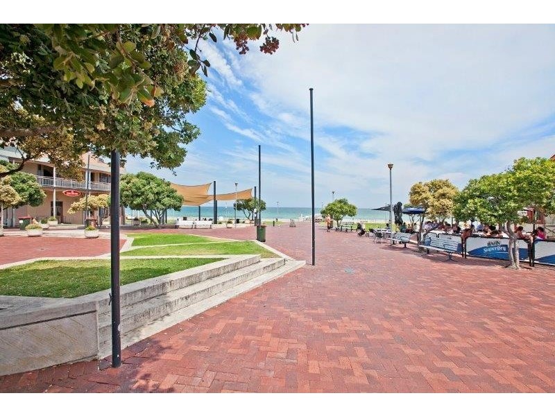 4/372 Seaview Road, Henley Beach SA 5022