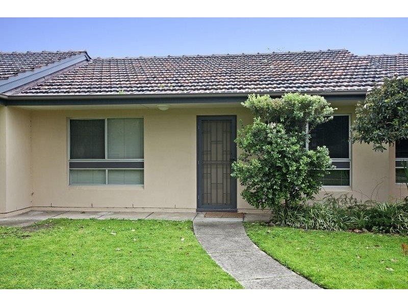 9/2 Bach Street, Seaton SA 5023