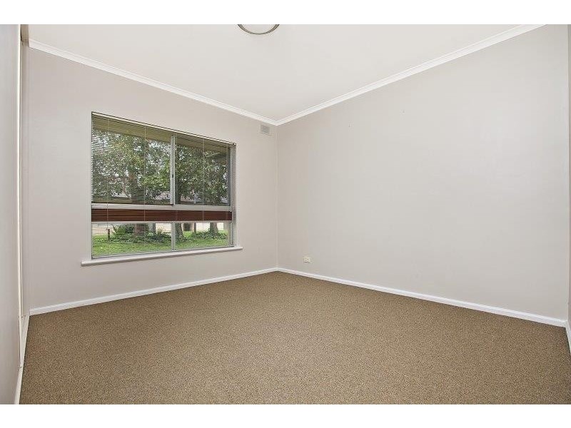 9/2 Bach Street, Seaton SA 5023