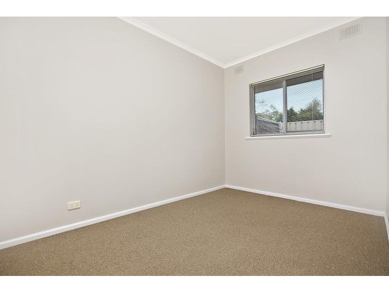 9/2 Bach Street, Seaton SA 5023