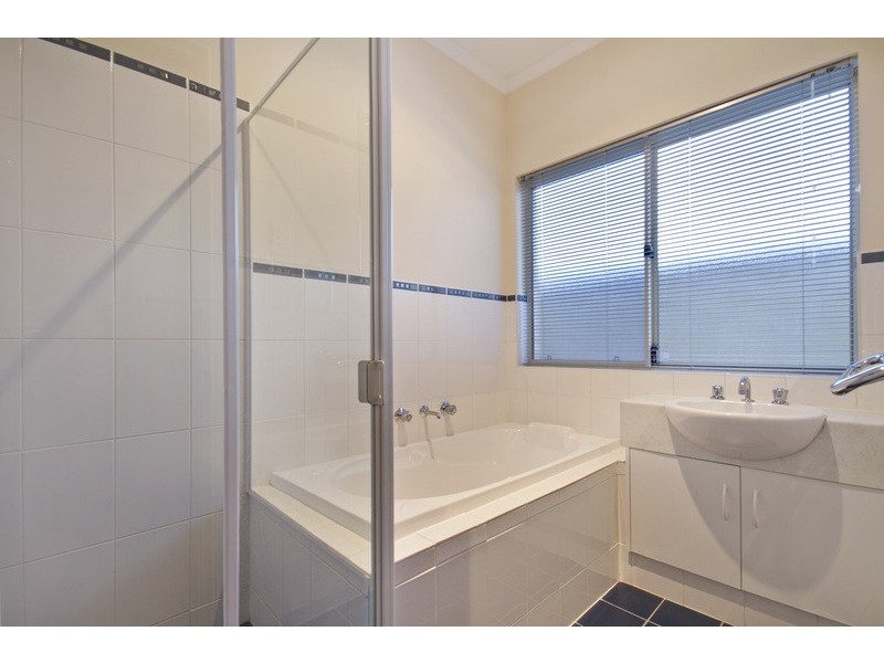 2A McEwan Avenue, Seaton SA 5023