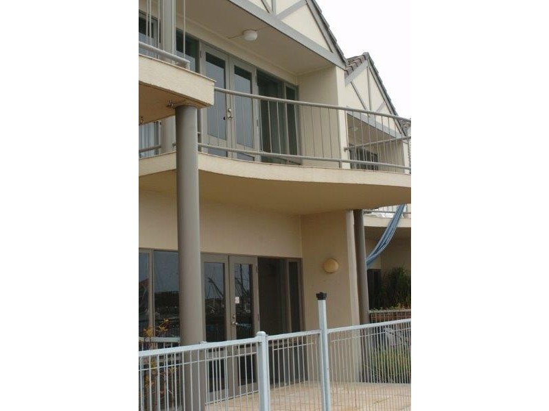 5/12 Arcadia Court, North Haven SA 5018
