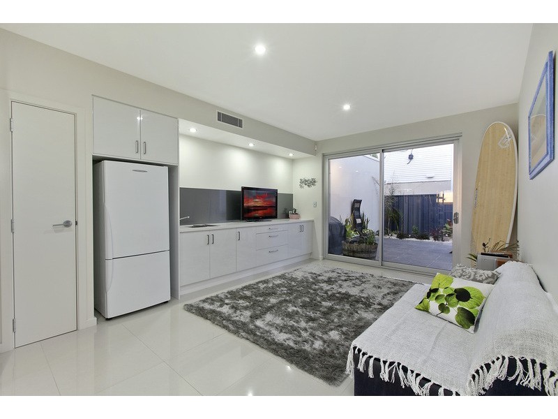 40 Seaview Road, West Beach SA 5024