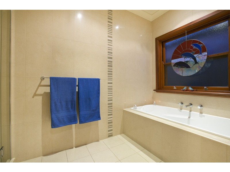 30 Hughes Street South, Woodville SA 5011