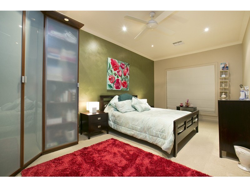 30 Hughes Street South, Woodville SA 5011