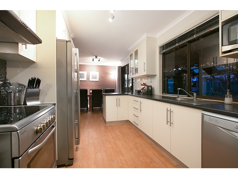 12 Holmes Street, Willaston SA 5118