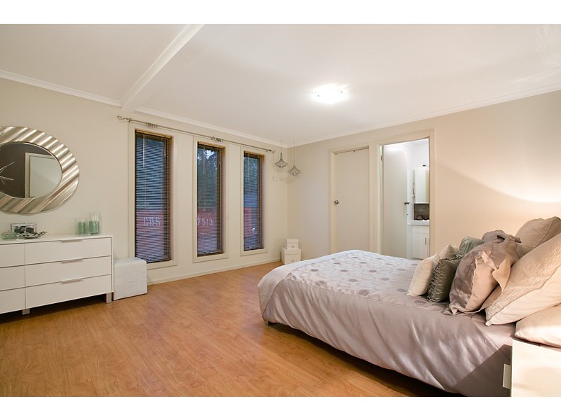 12 Holmes Street, Willaston SA 5118