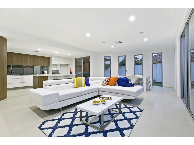 13 Menkens Street, Fulham Gardens SA 5024