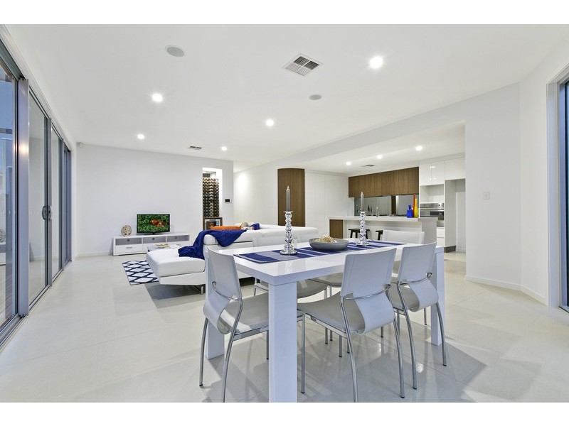 13 Menkens Street, Fulham Gardens SA 5024