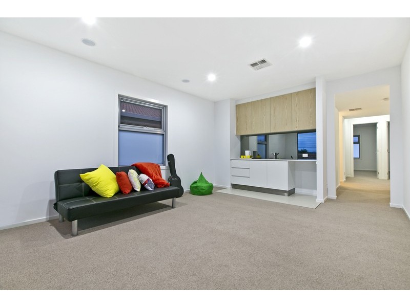 13 Menkens Street, Fulham Gardens SA 5024