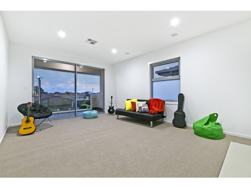 13 Menkens Street, Fulham Gardens SA 5024