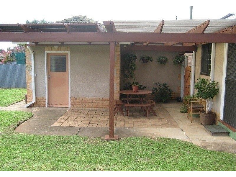 15 McAllan Avenue, Seaton SA 5023