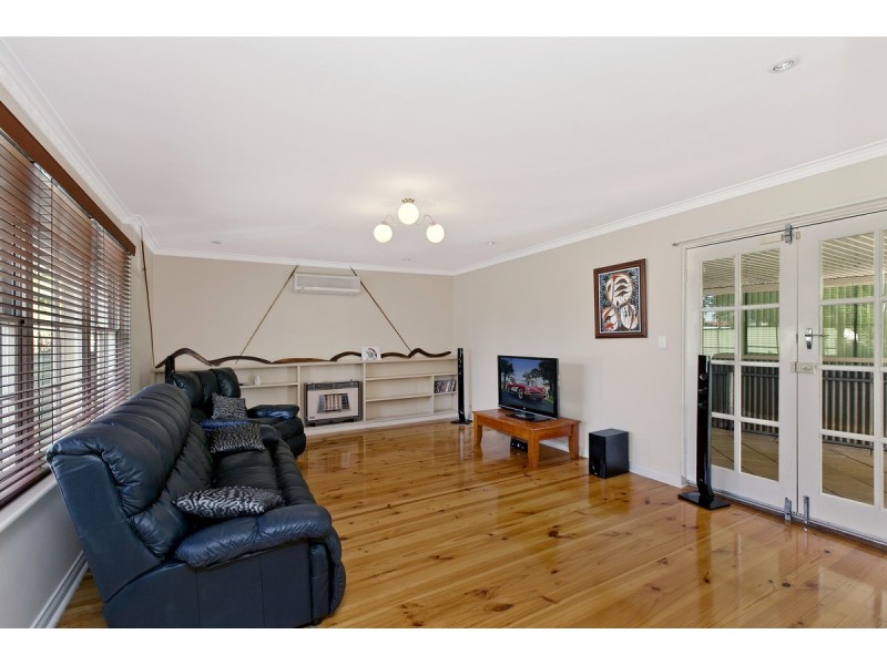 4 Susan Street, Parafield Gardens SA 5107